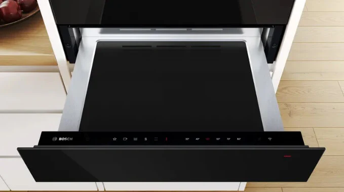 Bosch BIC7101B1B Series 8 Built-in warming drawer 60 x 14 cm Black - Image 3