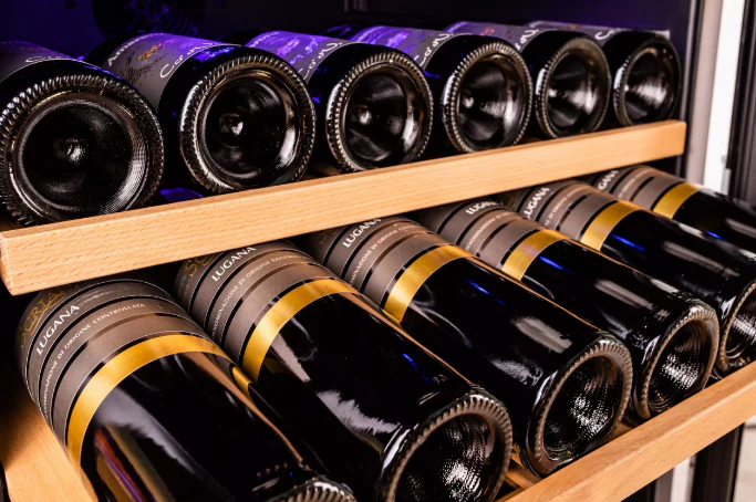 Chateau CW 343ES AT 34 Bottles Wine Cooler - Image 2