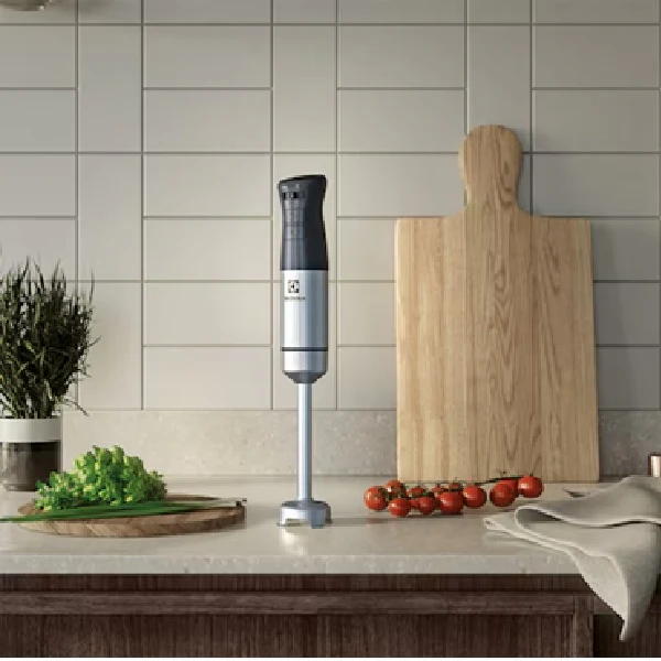 Electrolux E5HB1-59GG 400 watt UltimateTaste 500 Hand Blender with Variable Speeds - Image 4