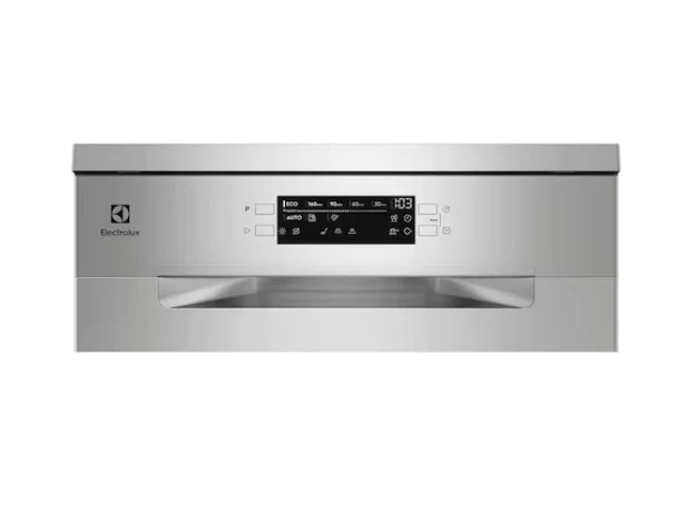 Electrolux ESA47200SX 60cm UltimateCare 300 Freestanding Dishwasher With 13 Place Settings - Image 5