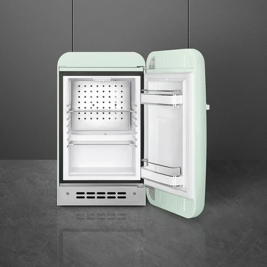 FAB5RPG5 Retro Freestanding Fridge Pastel Green - Image 2