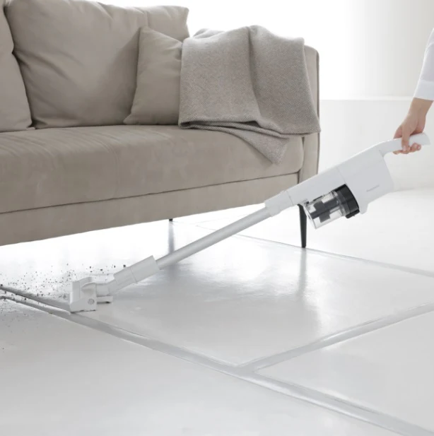 Panasonic MC-SB33JW147 Made In Japan Lightweight Cyclone Cordless Stick Vacuum Cleaner - Image 6