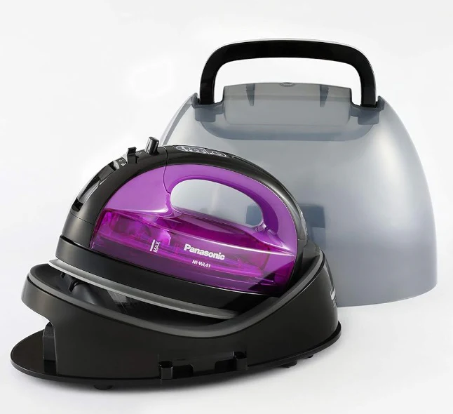 Panasonic NI-WL41VSH (1550W) Cordless Steam Iron with carrying case and auto shut-off mode - Image 3