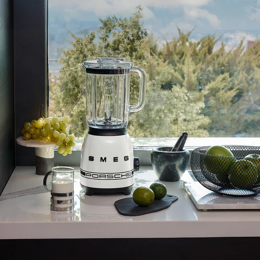 SMEG BLF03PCWUK Blender Carrara White Porsche Collaboration - Image 5