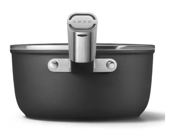 Smeg CKFS2011BLM/CRM/RDM Non-Stick Saucepan Cookware, Black 50's Style Aesthetic - Image 3