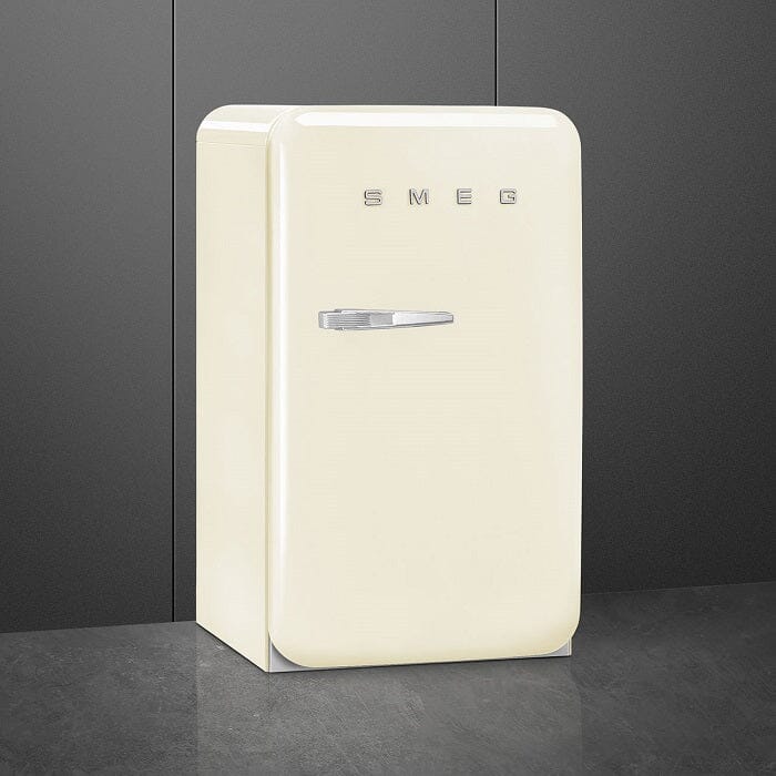 Smeg FAB10HRRD5 Free Standing Refrigerator One Door 50's Style Aesthetic - Image 10