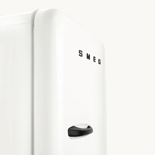 Smeg Fab28RdpCw6 Porsche Retro Freestanding Fridge Carrara White - Image 3