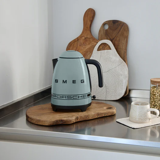 SMEG Porsche KLF03PSGUK Kettle 1.7L Shade Green - Image 7