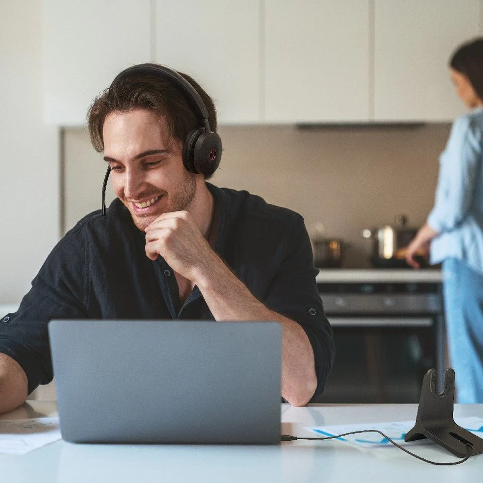 Yealink BH74 MS Dual Wireless Bluetooth Headset with Stand USB-C/A - Image 6